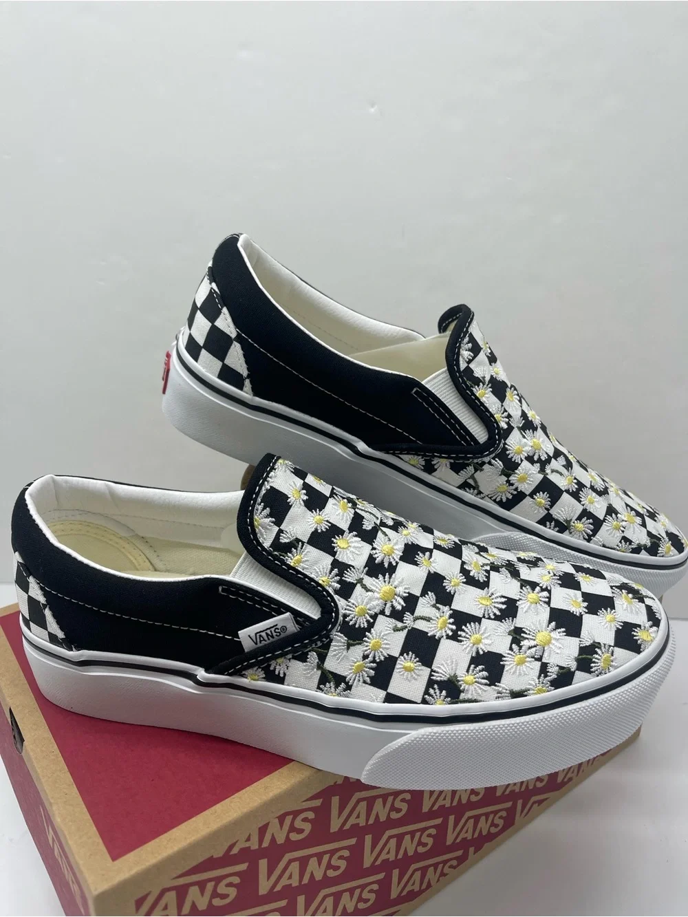 Vans Classic Slip-On Platform FLORAL CHECKERBOARD BLACK/WHY VN000EA9BA2 Sneakers